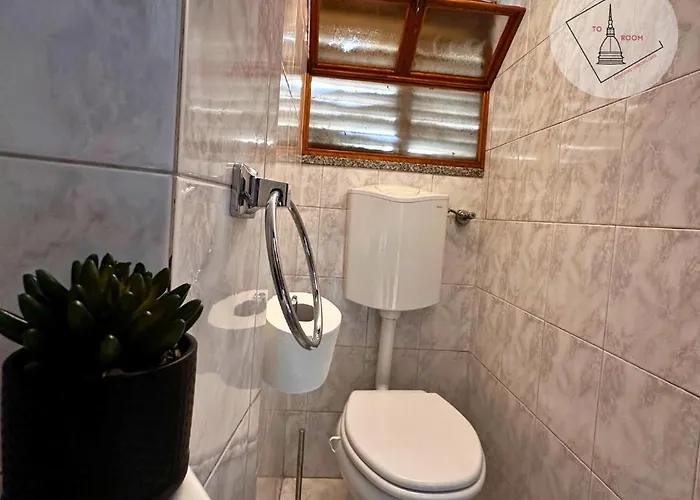 Tra Mole E Castello By To * Turijn